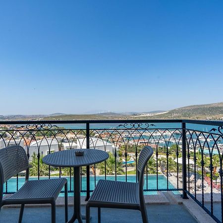 Soliport Hotel & Spa Alacati Exterior photo